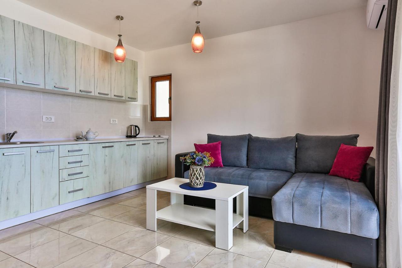 Apartments Sidro Dobra Voda Εξωτερικό φωτογραφία